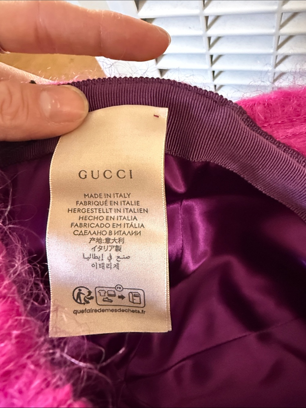 NEW Gucci fuchsia mohair Lauren baseball hat - Picture 9 of 12